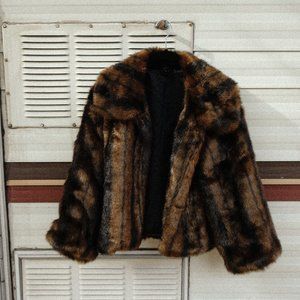 Faux Fur cropped jacket